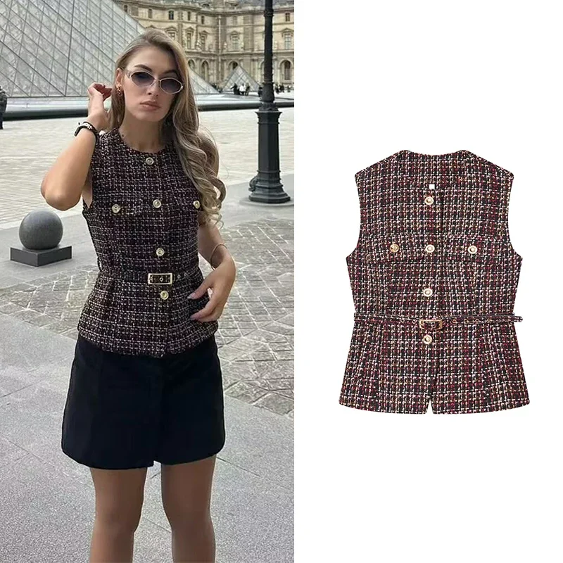 Women Round Neck Sleeveless Textured Vest Autumn Button Belt Decoration Fashion Casual Chic Female Waistcoat
Women Round Neck Sleeveless Textured Vest Autumn Button Belt Decoration Fashion Casual Chic Female Waistcoat