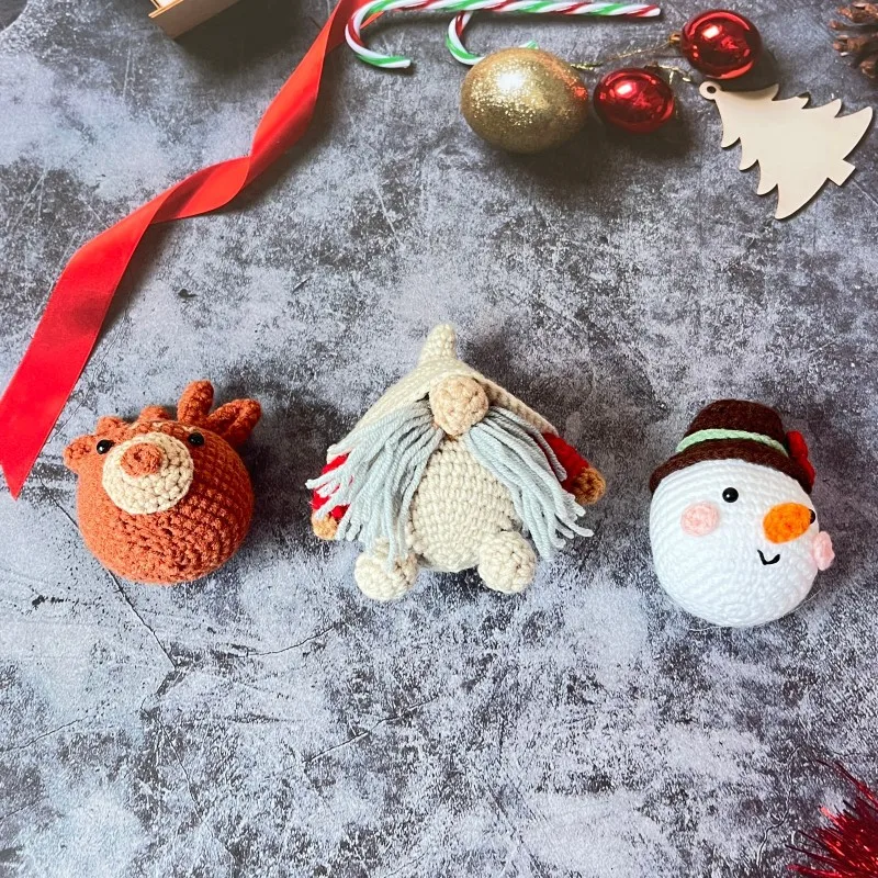 Creative Woolen Hook Weaving Doll Snowman Elk Christmas Ornament Handmade Festive Decoration Unique Gift
Creative Woolen Hook Weaving Doll Snowman Elk Christmas Ornament Handmade Festive Decoration Unique Gift