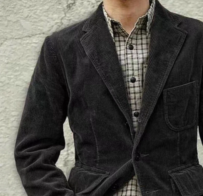 Модные мужские тонкие пиджаки, вельветовое однотонное вельветовое пальто на пуговицах с отложным воротником для мужчин, осенне-зимняя повседневная верхняя одежда
Модные мужские тонкие пиджаки, вельветовое однотонное вельветовое пальто на пуговицах с отложным воротником для мужчин, осенне-зимняя повседневная верхняя одежда