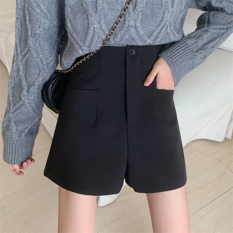 High Waist Slim Fit White Short Pants Women's Base Layer Tight Thin Summer Hot Pants Fashionable Casual Shorts for Ladies
High Waist Slim Fit White Short Pants Women's Base Layer Tight Thin Summer Hot Pants Fashionable Casual Shorts for Ladies