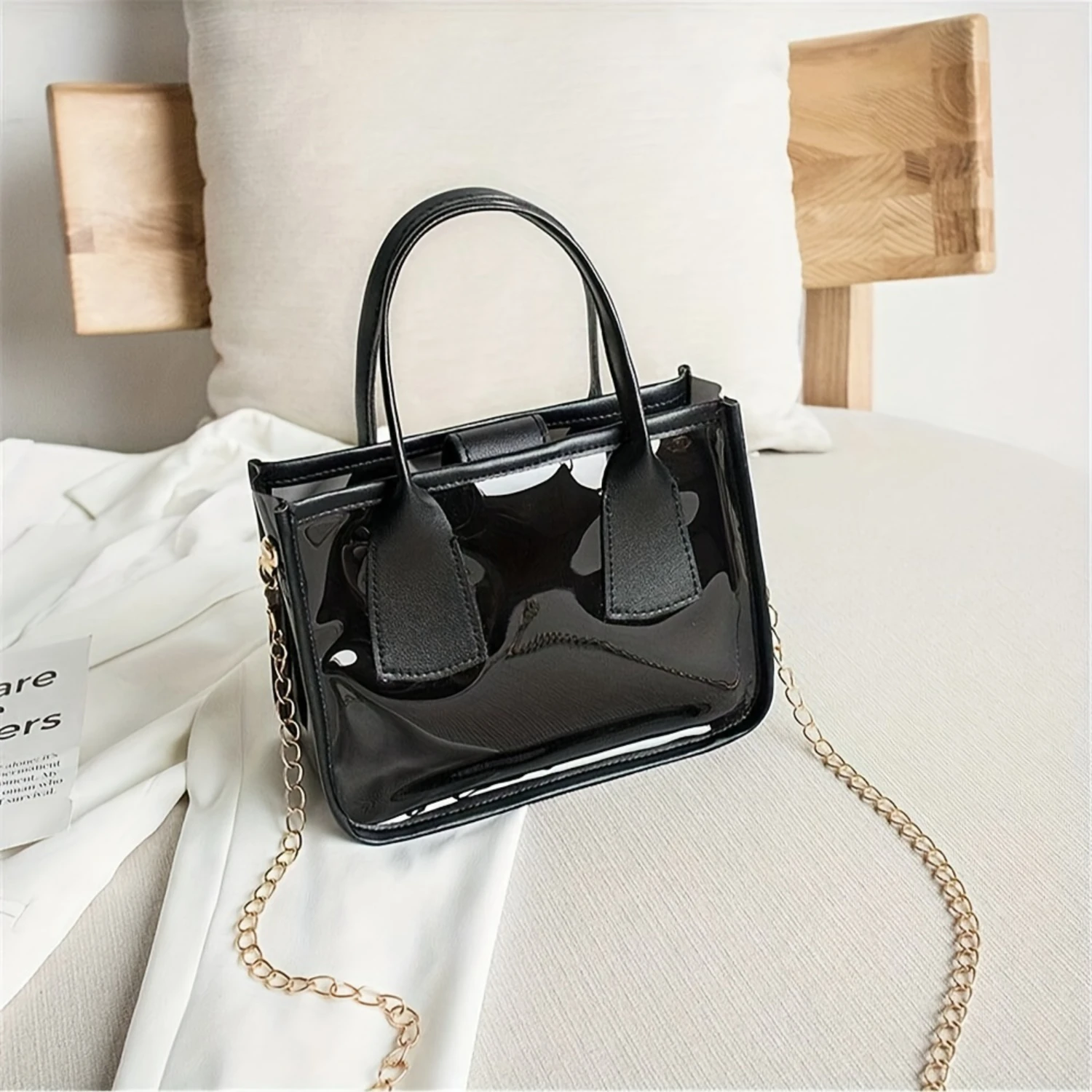"Stylish Transparent Handbag with Detachable Chain & Removable Pouch - Perfect for Game Days, Sports Events, & Concerts"
"Stylish Transparent Handbag with Detachable Chain & Removable Pouch - Perfect for Game Days, Sports Events, & Concerts"