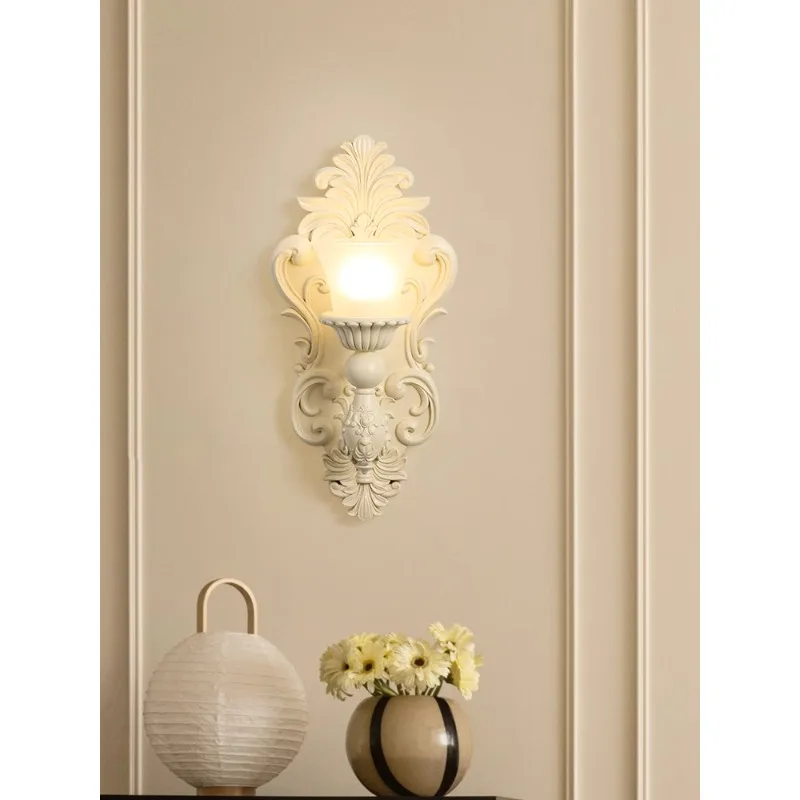 French wall lamp retro medieval wabi style European carving artistic sense personality warm romantic hotel atmosphere lighting
French wall lamp retro medieval wabi style European carving artistic sense personality warm romantic hotel atmosphere lighting