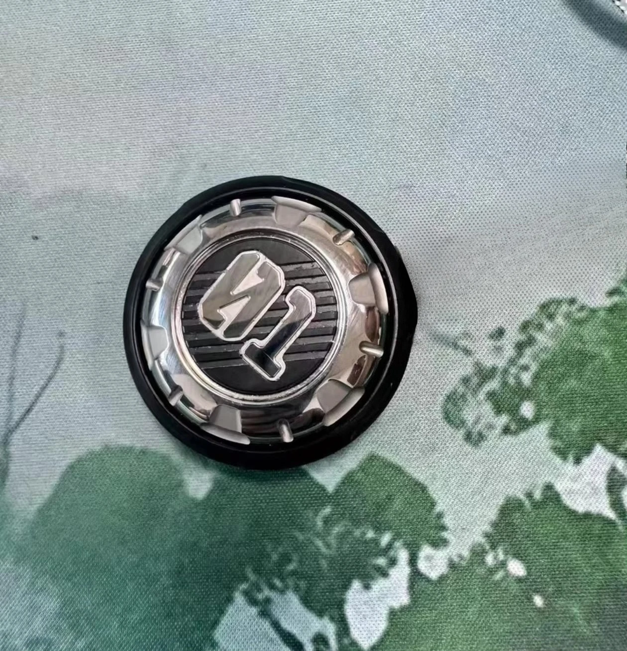 Space-time badge mechanical ratchet coin can be pressed 01edc fingertip gyro metal decompression toy.
Space-time badge mechanical ratchet coin can be pressed 01edc fingertip gyro metal decompression toy.
