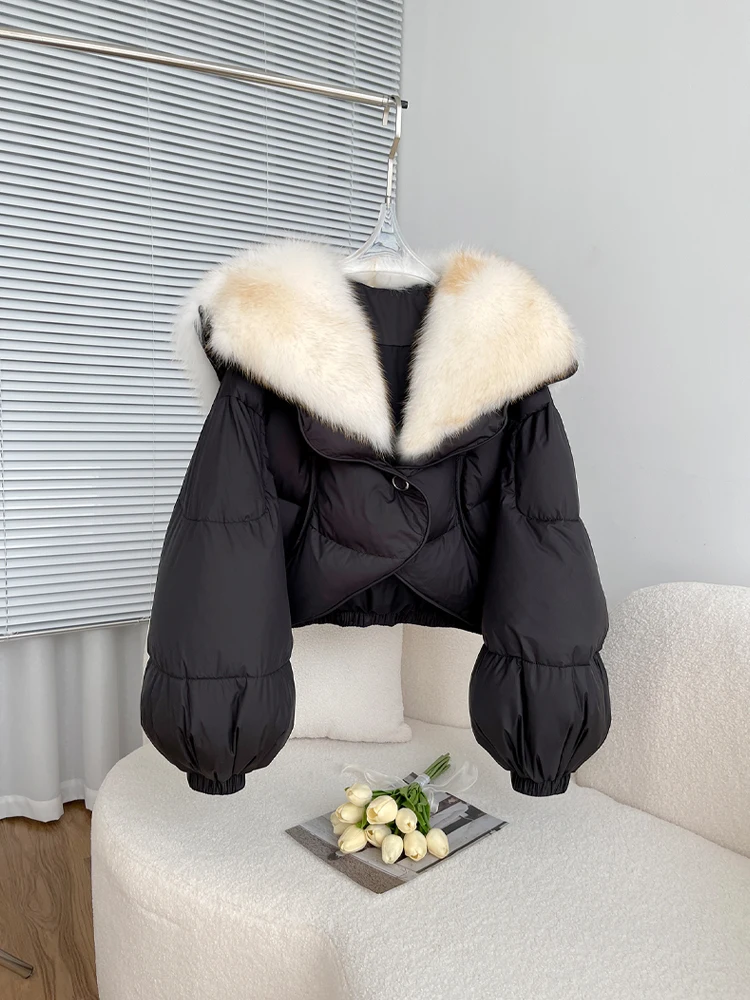 2023 Real Natural Fox Fur Goose Down Jacket Coat Winter Women High Waist Warm Thick Luxury Outerwear New Fashion Streetwear 
2023 Real Natural Fox Fur Goose Down Jacket Coat Winter Women High Waist Warm Thick Luxury Outerwear New Fashion Streetwear