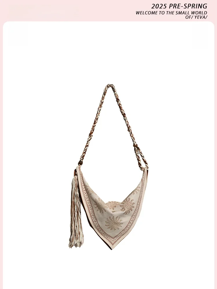 Универсальная сумка-кроссбоди Yeva без бренда, летняя коллекция 2025, с бахромой до щиколотки, для повседневного использования, с цветочным узором
Универсальная сумка-кроссбоди Yeva без бренда, летняя коллекция 2025, с бахромой до щиколотки, для повседневного использования, с цветочным узором