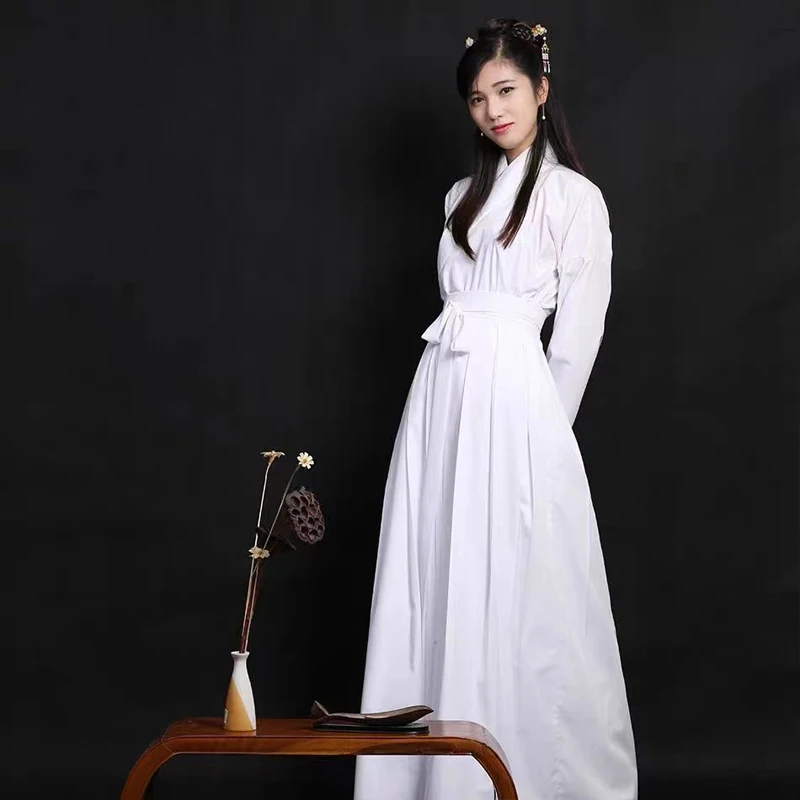 Inner Wear Hanfu Suits Chinese Traditional Sleeping Outfit Unisex For Men And Women Matching Sets Underwear Tops And Pants White
Inner Wear Hanfu Suits Chinese Traditional Sleeping Outfit Unisex For Men And Women Matching Sets Underwear Tops And Pants White