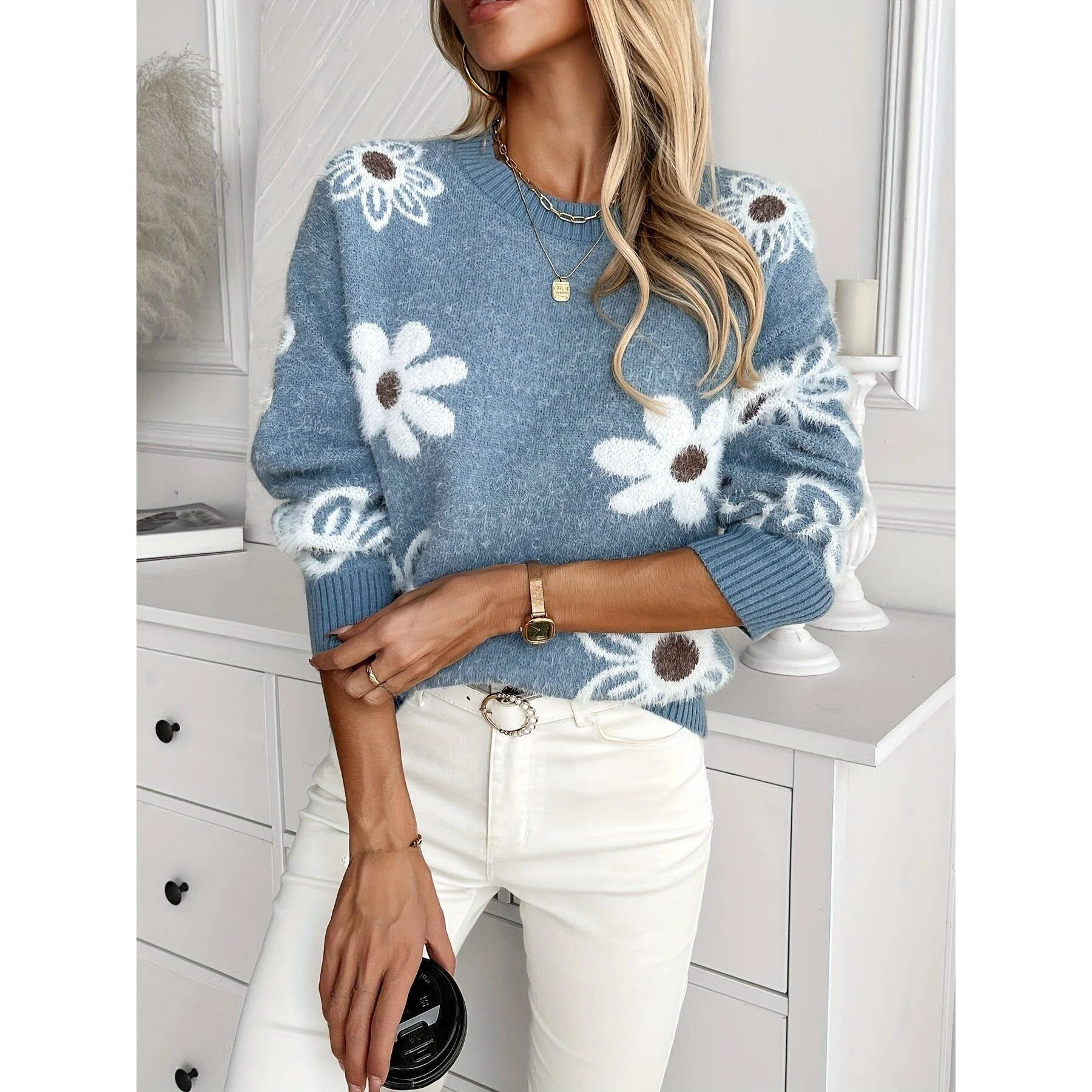 Elegant Floral Knit Sweater Women's Rabbit Fur V-Neck Sleeveless Mid-Thick Winter Fashion Inner Wear Casual Style
Elegant Floral Knit Sweater Women's Rabbit Fur V-Neck Sleeveless Mid-Thick Winter Fashion Inner Wear Casual Style