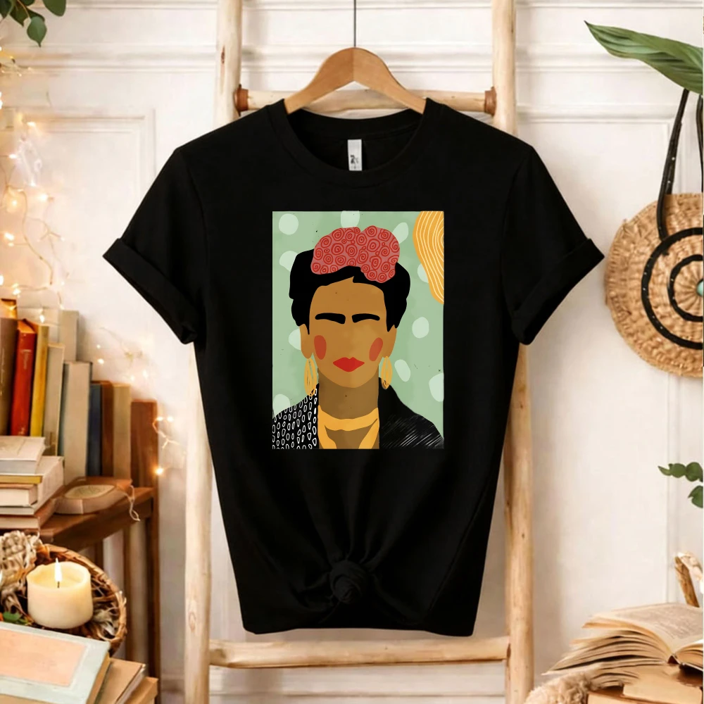 Frida Kahlo Inspired T-Shirt Minimalist Cotton Tee for Art Lovers Bold Creative Portrait Design Fashion Printed T-shirt Tops
Frida Kahlo Inspired T-Shirt Minimalist Cotton Tee for Art Lovers Bold Creative Portrait Design Fashion Printed T-shirt Tops