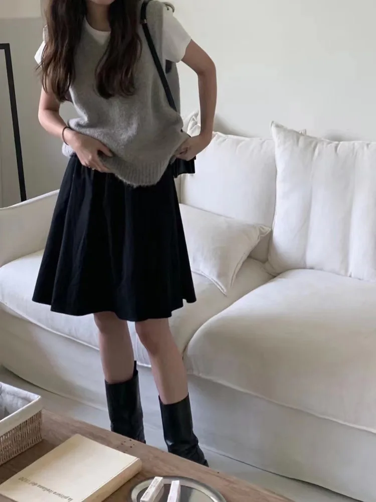 High Waist A-Line Skirt Women's Casual Versatile Pleated Slimming Korean Style Commute Cotton Gored Skirts
High Waist A-Line Skirt Women's Casual Versatile Pleated Slimming Korean Style Commute Cotton Gored Skirts