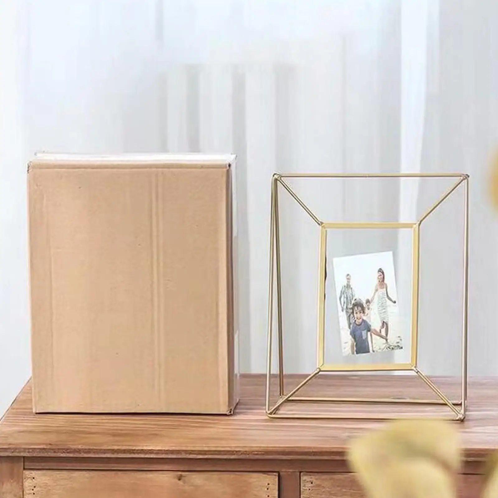6" Floating Glass Metal Photo Frames Picture Frame Decor Contemporary Finishes for Any Postcards, Ticket Stubs
6" Floating Glass Metal Photo Frames Picture Frame Decor Contemporary Finishes for Any Postcards, Ticket Stubs