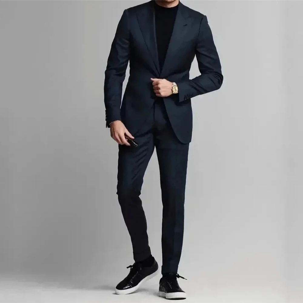Fashion Navy Blue Suits For Mens Peak Lapel Formal Business Blazer Wedding Groom Tuxedo 2 Piece Set Jacket Pants Terno Masculino
Fashion Navy Blue Suits For Mens Peak Lapel Formal Business Blazer Wedding Groom Tuxedo 2 Piece Set Jacket Pants Terno Masculino