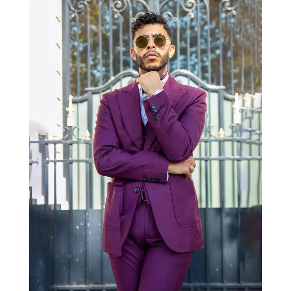 New Design Purple Men's Suits Blazer Single Breasted Peak Lapel Slim Fit Punk 3 Piece Jacket Pants Vest Wedding Groomsmen Outfit
New Design Purple Men's Suits Blazer Single Breasted Peak Lapel Slim Fit Punk 3 Piece Jacket Pants Vest Wedding Groomsmen Outfit