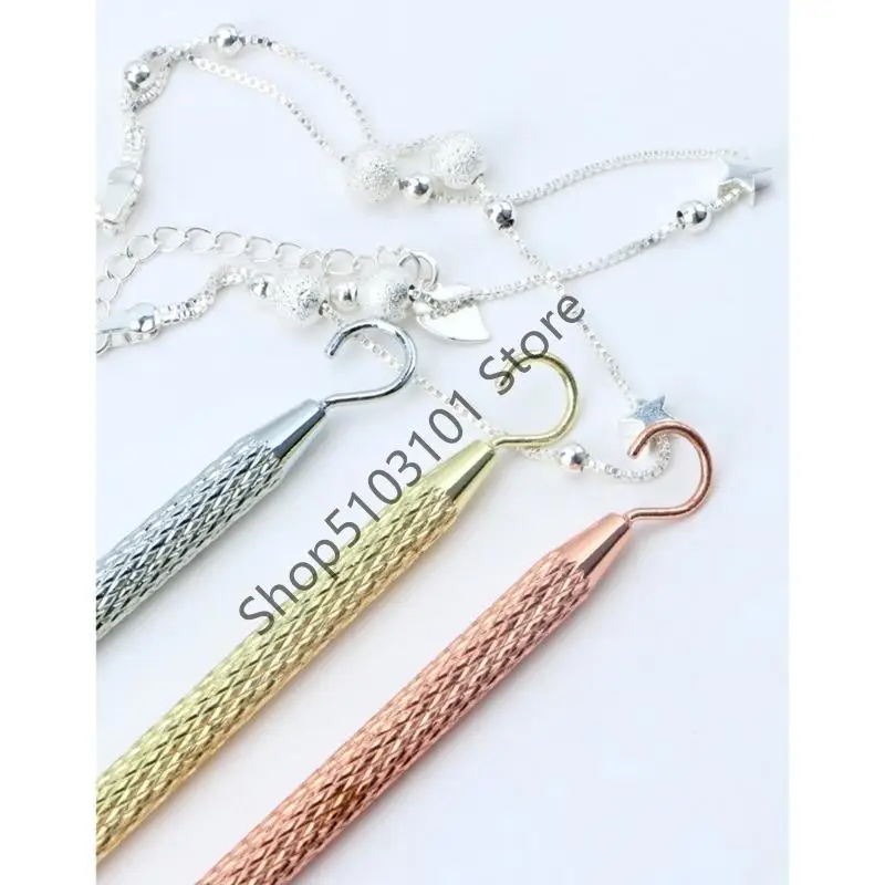 X6HE Easy Fastening Hooking Helper Tool for Closing Bracelet Necklace Watch Jewelry
X6HE Easy Fastening Hooking Helper Tool for Closing Bracelet Necklace Watch Jewelry