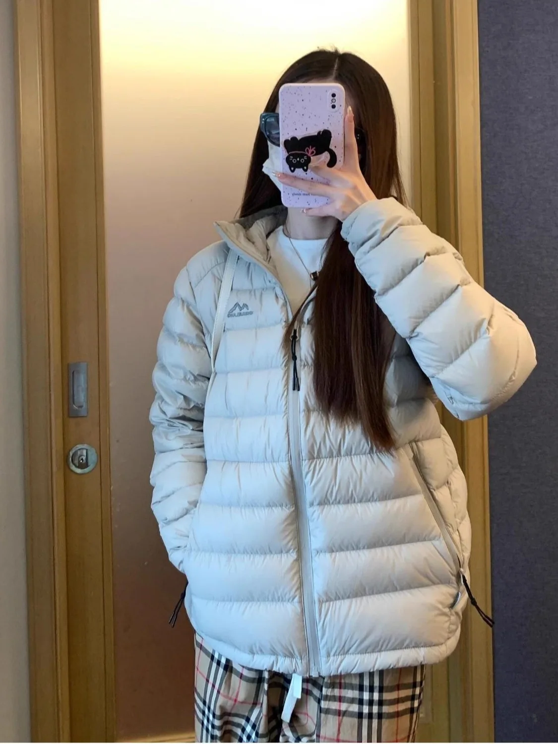 Модная легкая свободная женская куртка-пуховик из хлопка с капюшоном, универсальная, для весны, осени и зимы, с милым принтом
Модная легкая свободная женская куртка-пуховик из хлопка с капюшоном, универсальная, для весны, осени и зимы, с милым принтом