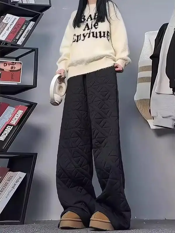 Thiened Cotton down Pants Men's Outerwear Winter Warm Trousers Northeast below 20 Deees Cold Resistant Straight Leg Pants
Thiened Cotton down Pants Men's Outerwear Winter Warm Trousers Northeast below 20 Deees Cold Resistant Straight Leg Pants