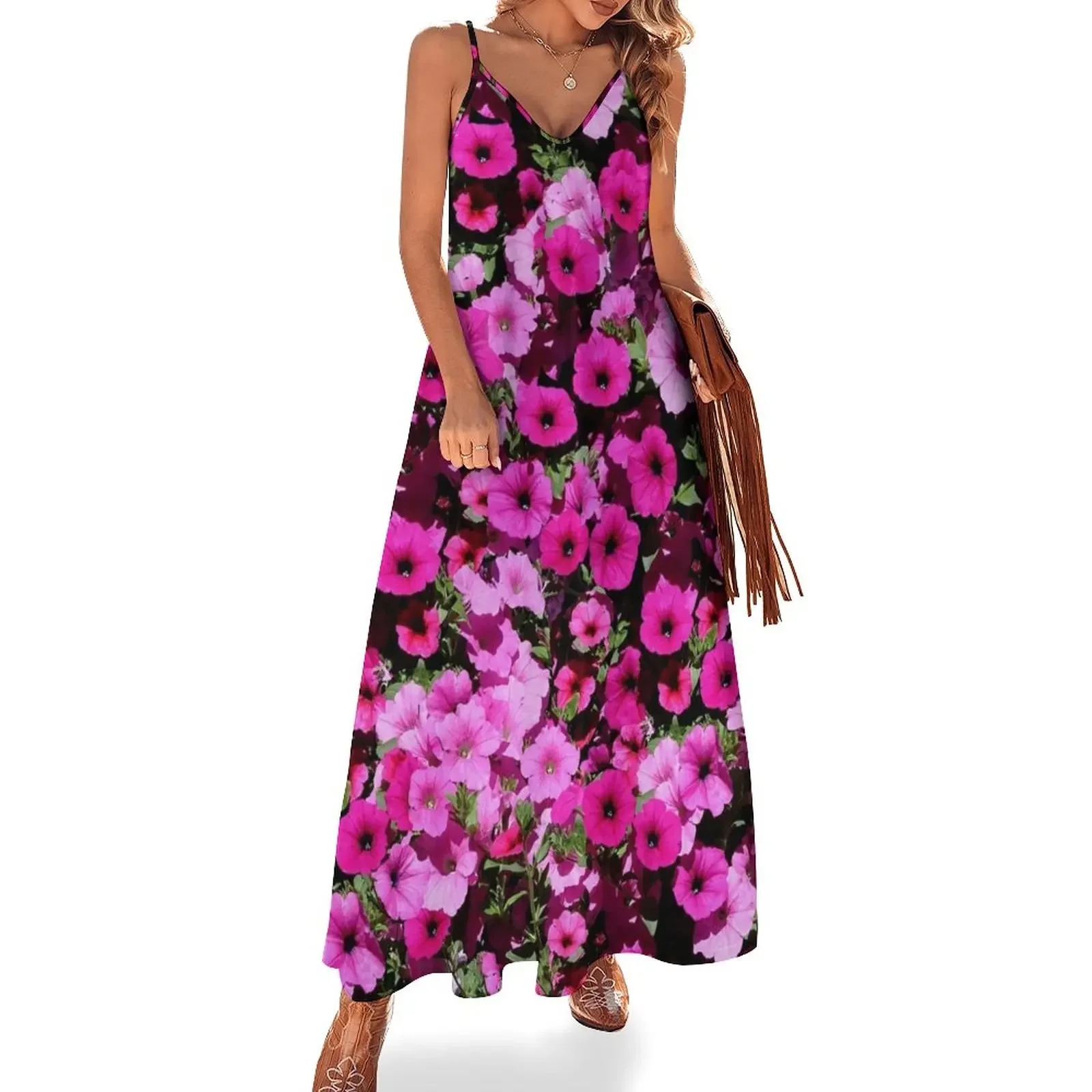 pink and red Petunia flowers Sleeveless Dress dresses for womens 2025 dresses women summer 2025 Dress
pink and red Petunia flowers Sleeveless Dress dresses for womens 2025 dresses women summer 2025 Dress
