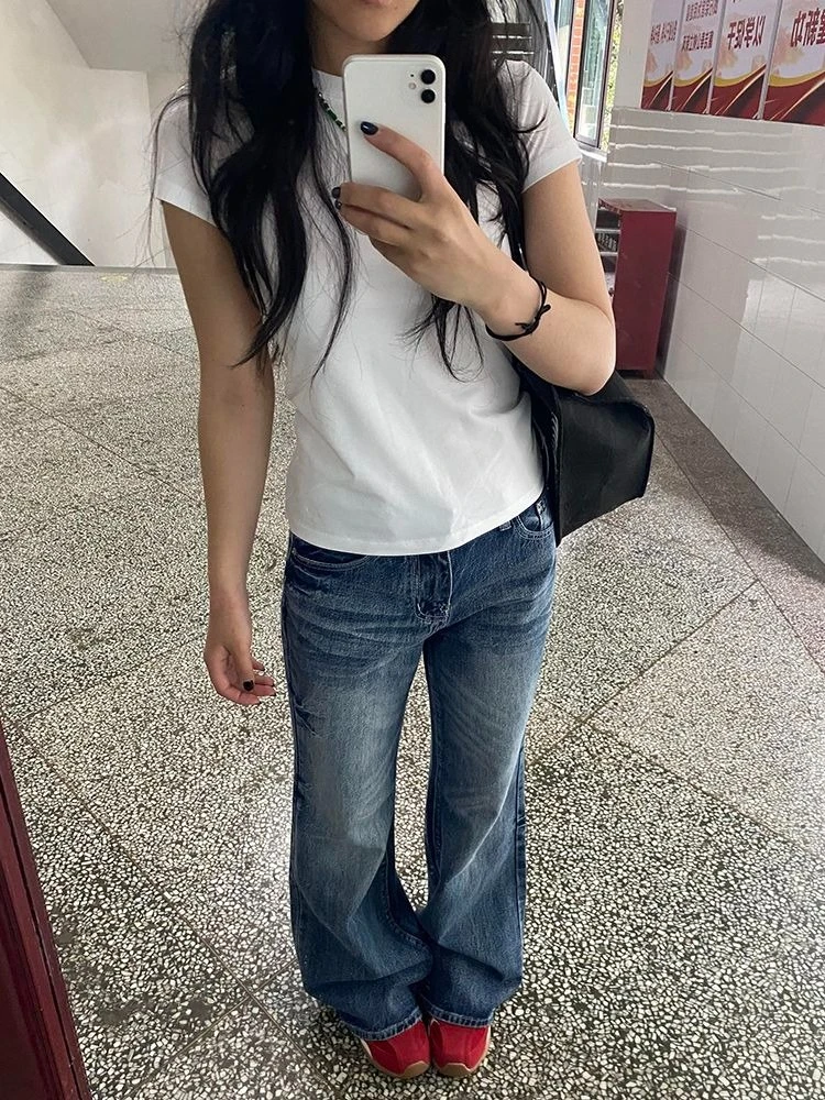 Americian Vintage Jeans Washed Cat Whisker Flare Jeans Women High Waist Slim Fit Bell Bottom Denim Pants Y2K Streetwear Casual
Americian Vintage Jeans Washed Cat Whisker Flare Jeans Women High Waist Slim Fit Bell Bottom Denim Pants Y2K Streetwear Casual