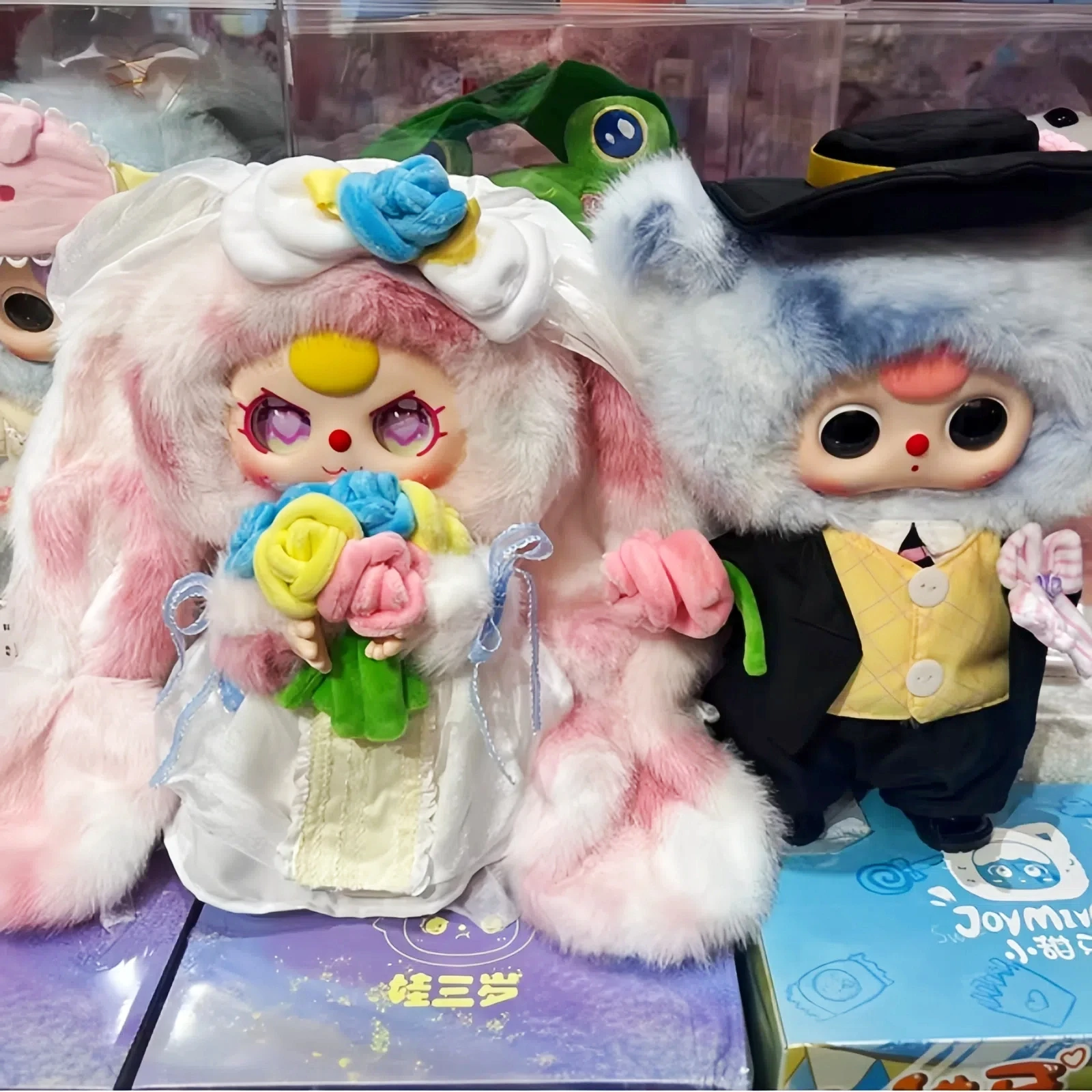 New Baby Three Valentine's Day Limited Edition Romantic Wedding Series 400% Trendy Blind Box Cute Vinyl Doll Girl Gift
New Baby Three Valentine's Day Limited Edition Romantic Wedding Series 400% Trendy Blind Box Cute Vinyl Doll Girl Gift