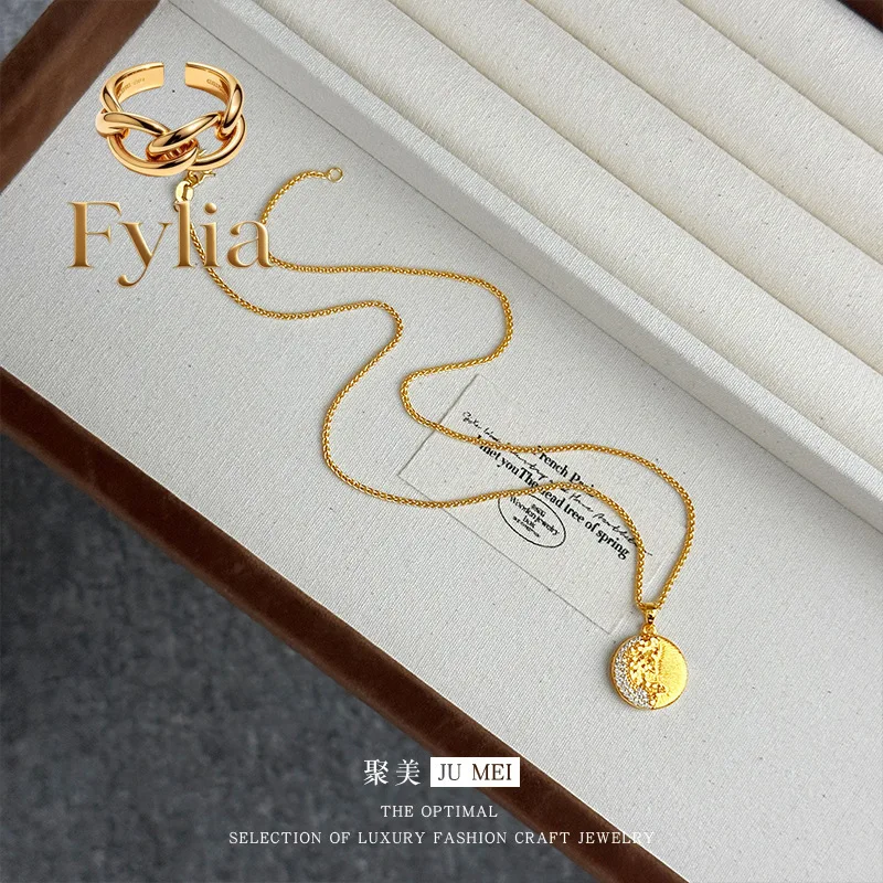 Fylia Jewelry Italian brushed medieval style 9999 points drilled ice pattern whale pendant 24K real gold women's high-end coll
Fylia Jewelry Italian brushed medieval style 9999 points drilled ice pattern whale pendant 24K real gold women's high-end coll