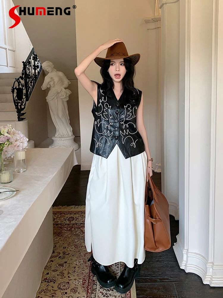 Vest Short Coats Women 2024 Spring Summer New Feminine Temperament V-neck Retro Tank Top Embroidered High-End Chic Leather Vests
Vest Short Coats Women 2024 Spring Summer New Feminine Temperament V-neck Retro Tank Top Embroidered High-End Chic Leather Vests