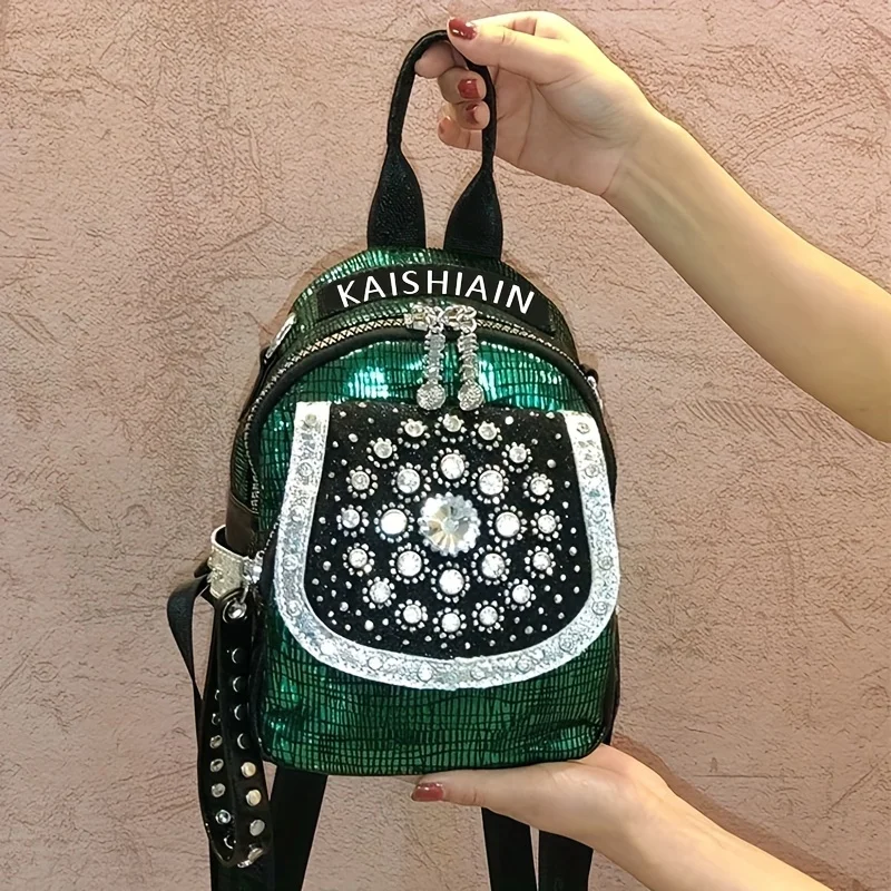 Усовершенствованный женский нишевый рюкзак в западном стиле с заклепками и бриллиантами, легкий легкий роскошный небольшой рюкзак для путешествий и поездок на работу
Усовершенствованный женский нишевый рюкзак в западном стиле с заклепками и бриллиантами, легкий легкий роскошный небольшой рюкзак для путешествий и поездок на работу