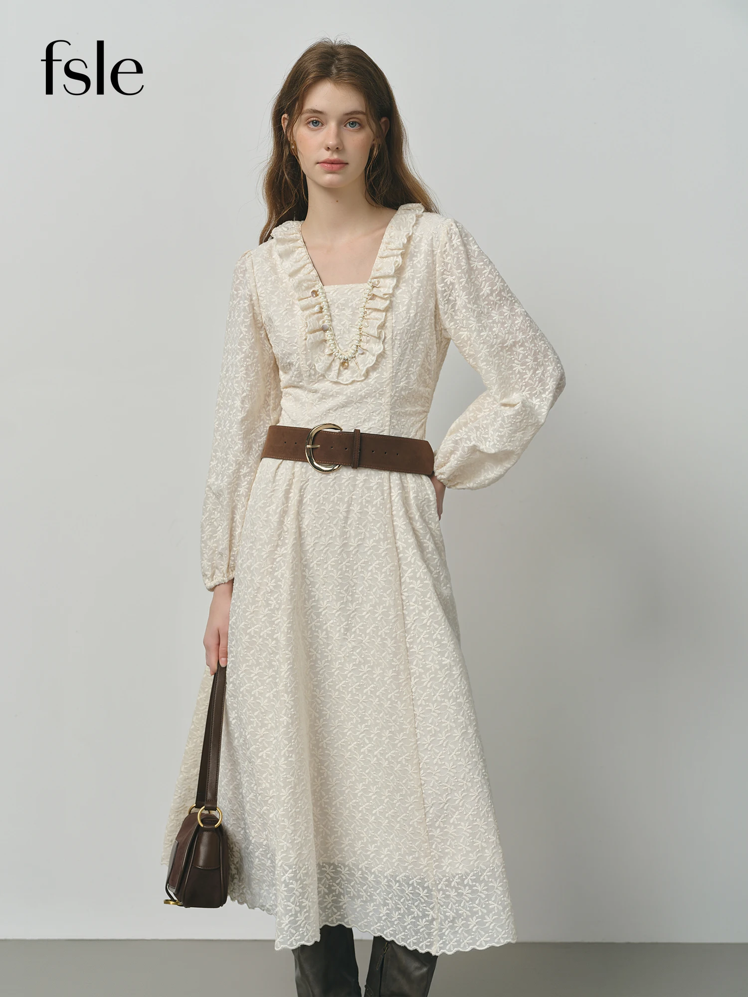 FSLE Autumn 2025 Women's V-Neck Dress - Long Sleeve Romantic Floral Embroidery Lace Trim Pearl Accents Loose Maxi Dress
FSLE Autumn 2025 Women's V-Neck Dress - Long Sleeve Romantic Floral Embroidery Lace Trim Pearl Accents Loose Maxi Dress