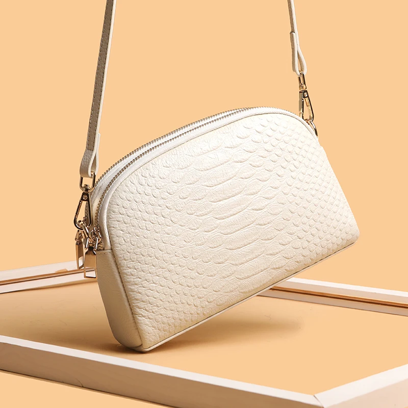 Korean Casual genuine leather crocodile pattern messenger shoulder bag for women brand fashion cowhide handbag women's tote 2025
Korean Casual genuine leather crocodile pattern messenger shoulder bag for women brand fashion cowhide handbag women's tote 2025