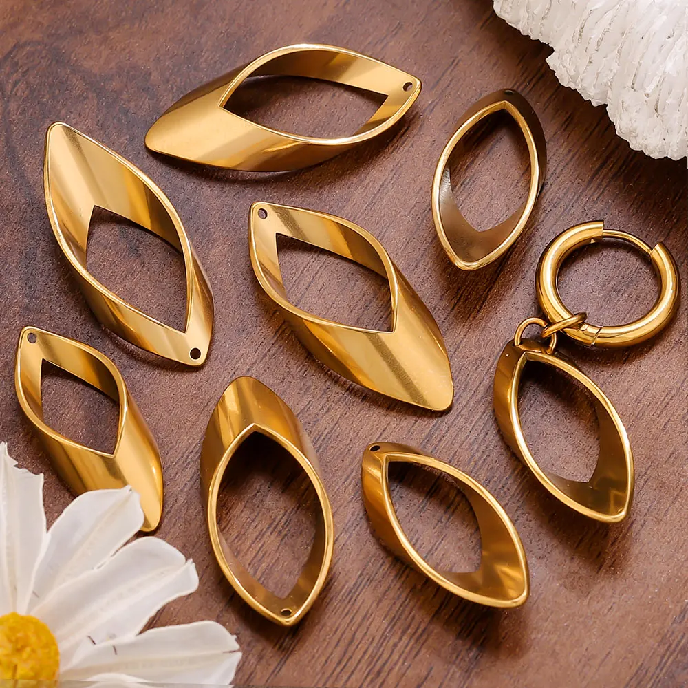 5PCS Stainless Steel Geometric Gold Plated Earrings Charms Connectors for DIY Necklaces Jewelry Making Supplies Wholesale Bulk
5PCS Stainless Steel Geometric Gold Plated Earrings Charms Connectors for DIY Necklaces Jewelry Making Supplies Wholesale Bulk