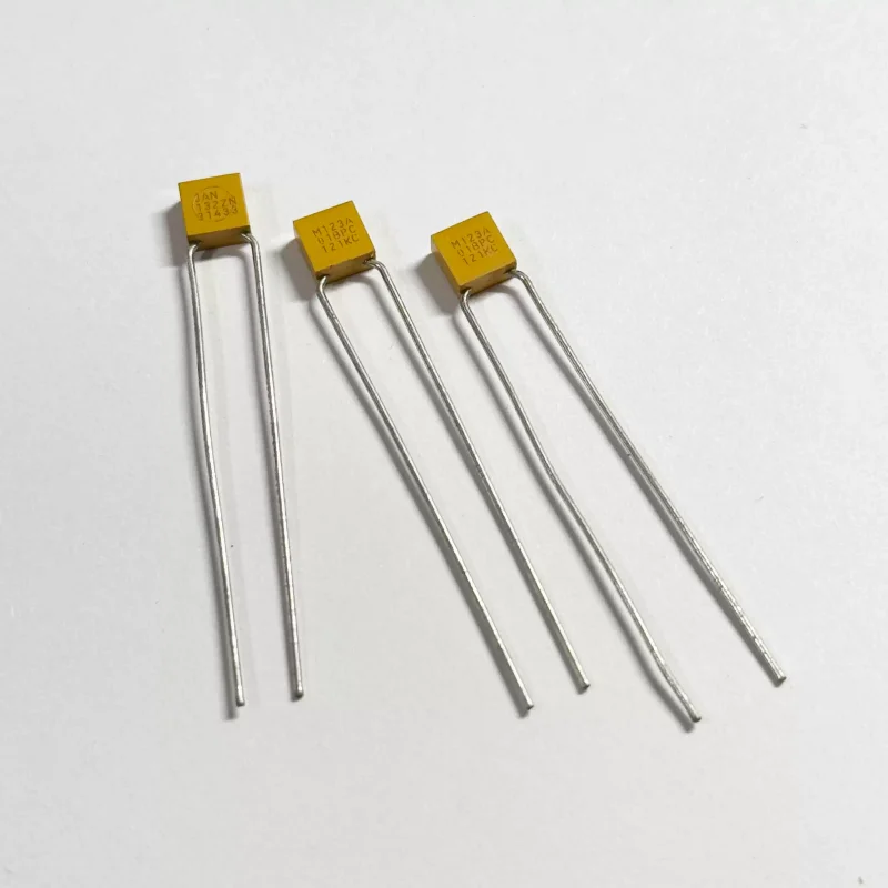 10-100pcs 100V120PF M123A01BPC121KC C052Z121K1G5CA C0G JAN ceramic monolithic capacitors
10-100pcs 100V120PF M123A01BPC121KC C052Z121K1G5CA C0G JAN ceramic monolithic capacitors