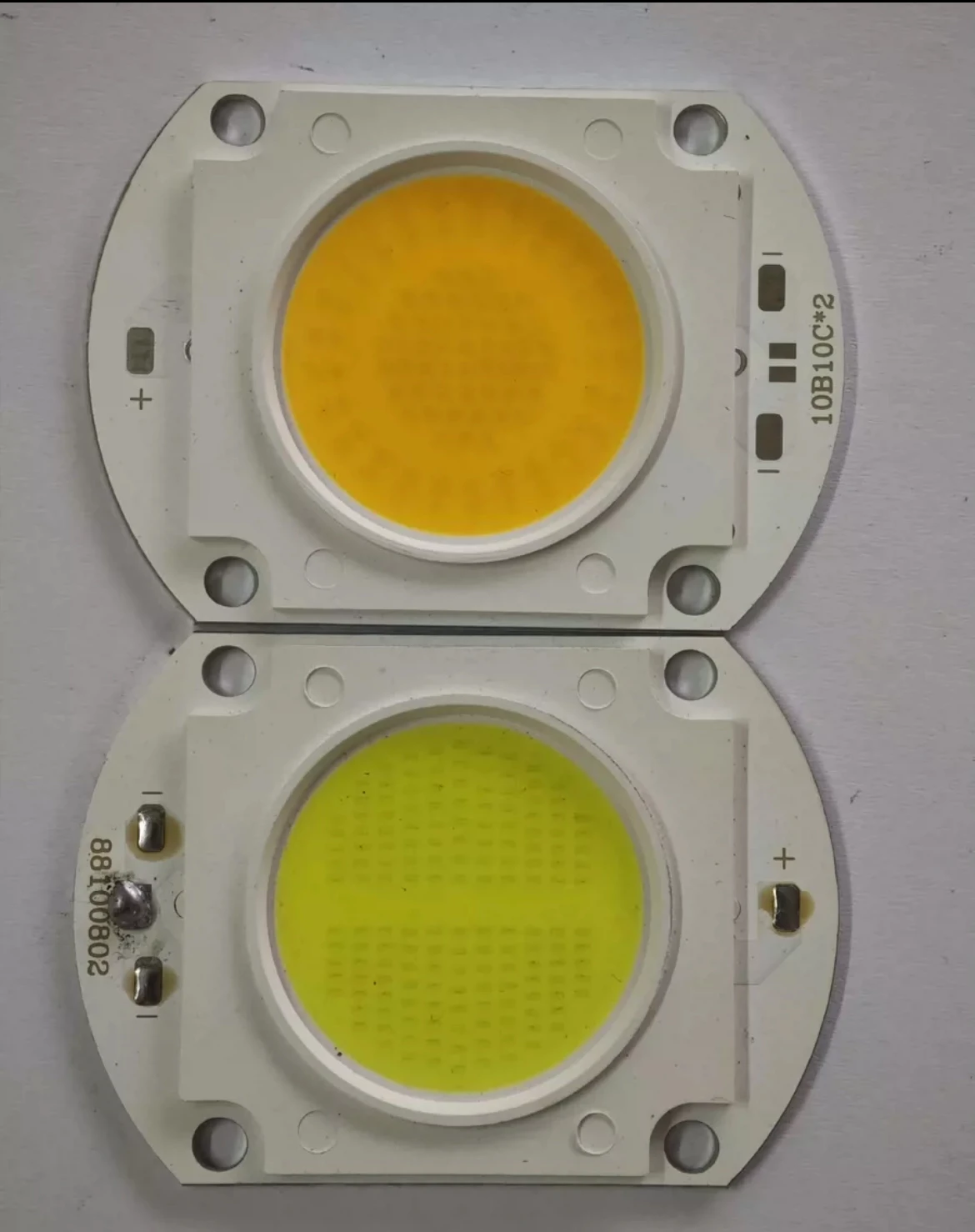 100-watt Monochromatic COB Lamp Beads, Available in White and Warm White, Suitable for Single-Eye Par Lights, Two-Eye Audience L
100-watt Monochromatic COB Lamp Beads, Available in White and Warm White, Suitable for Single-Eye Par Lights, Two-Eye Audience L