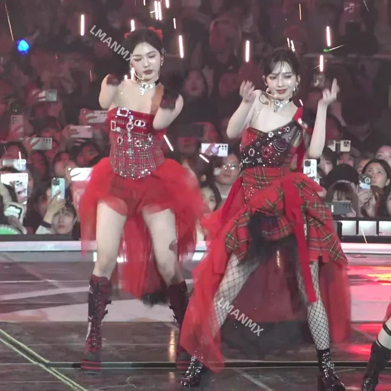 Nightclub Stage Costume Music Festival Outfit Kpop Korean Singer Concert Dance Sexy Red Plaid Mesh Sleeveless Shaggy Dress Women
Nightclub Stage Costume Music Festival Outfit Kpop Korean Singer Concert Dance Sexy Red Plaid Mesh Sleeveless Shaggy Dress Women