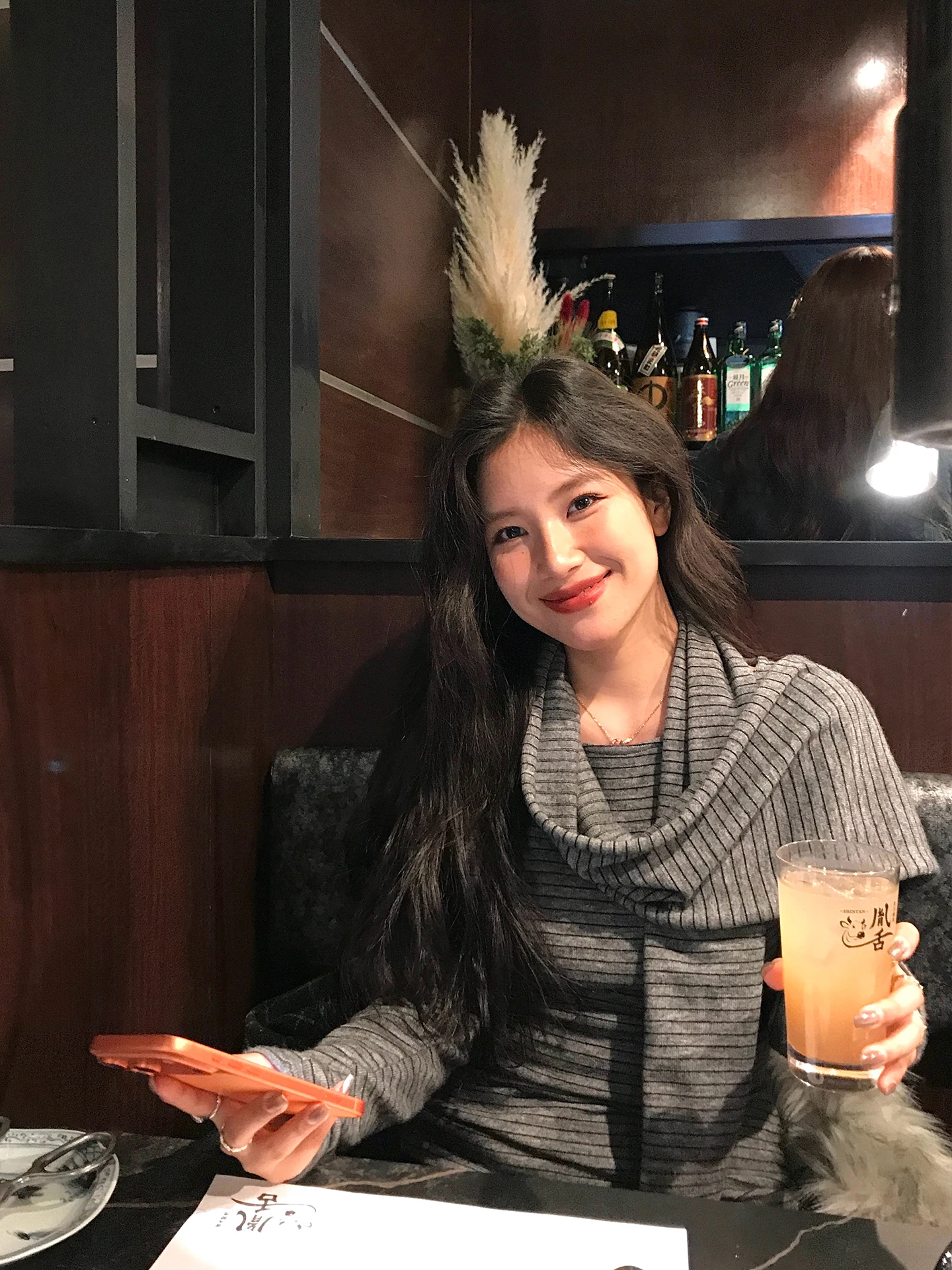 DaqianwithU: Уютный вязаный шарф-топ в полоску для женщин, повседневный, с длинным рукавом, зимний, свободного кроя, из смесового полиэстера, комфортный
DaqianwithU: Уютный вязаный шарф-топ в полоску для женщин, повседневный, с длинным рукавом, зимний, свободного кроя, из смесового полиэстера, комфортный