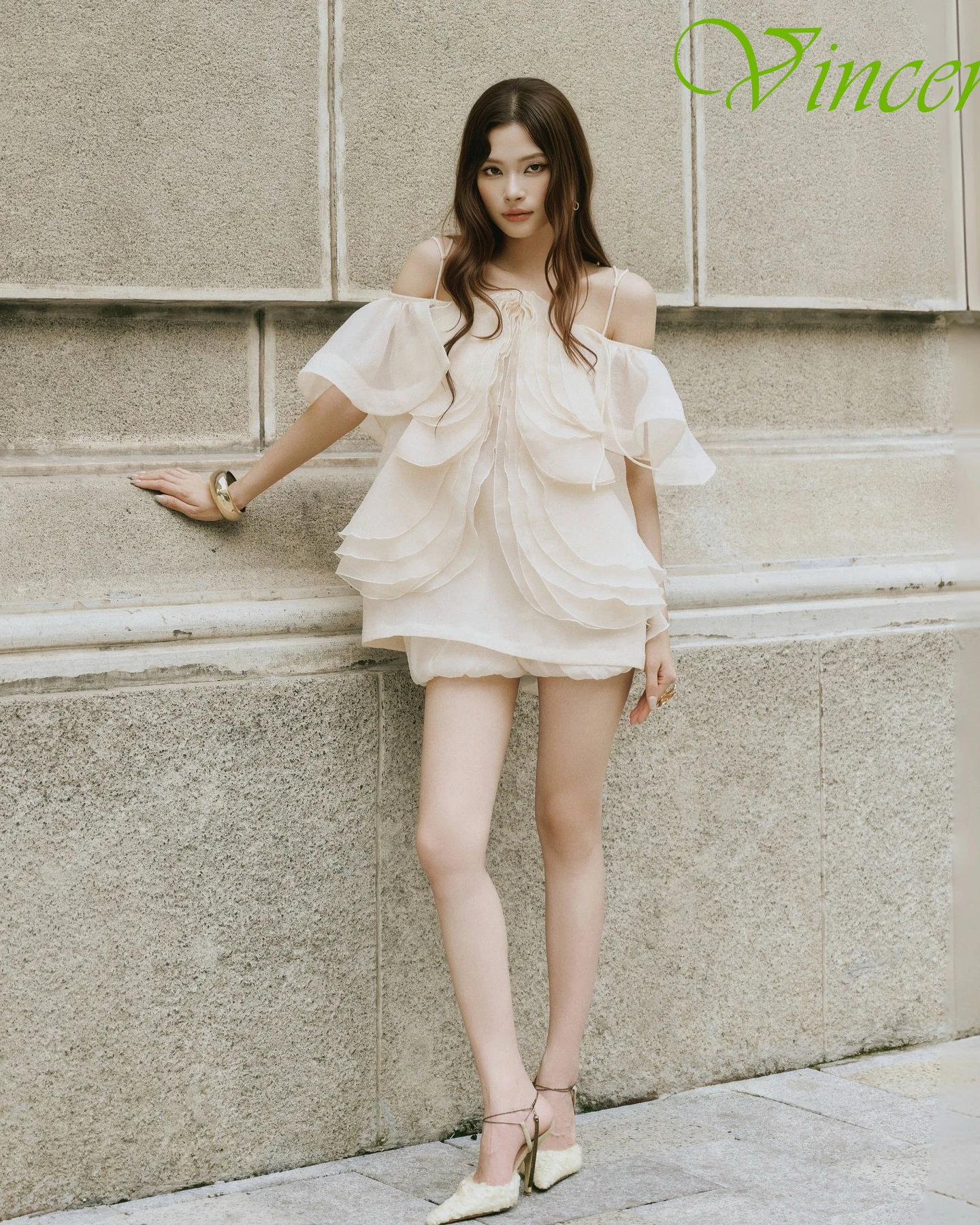 Индивидуальное трапециевидное платье с вырезом лодочкой и короткими рукавами, элегантное вечернее платье, нежные платья на заказ, модное платье для выпускного вечера
Индивидуальное трапециевидное платье с вырезом лодочкой и короткими рукавами, элегантное вечернее платье, нежные платья на заказ, модное платье для выпускного вечера