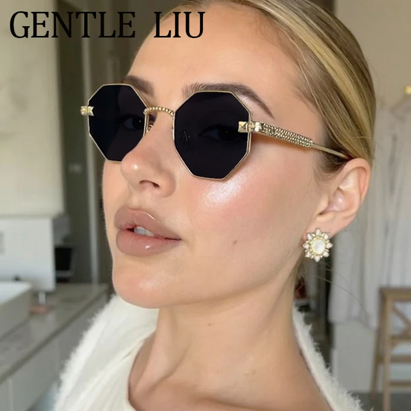 Fashion Octagon Sunglasses Women 2025 Luxury Brand Polygon Metal Frame Sun Glasses For Lady Y2K Punk Eyewear Retro UV400 Shades
Fashion Octagon Sunglasses Women 2025 Luxury Brand Polygon Metal Frame Sun Glasses For Lady Y2K Punk Eyewear Retro UV400 Shades