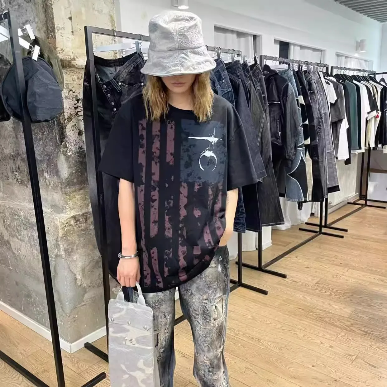Футболка с короткими рукавами Thug Club Starmoon Vintage Blurred Print Tie Dye TX1332
Футболка с короткими рукавами Thug Club Starmoon Vintage Blurred Print Tie Dye TX1332