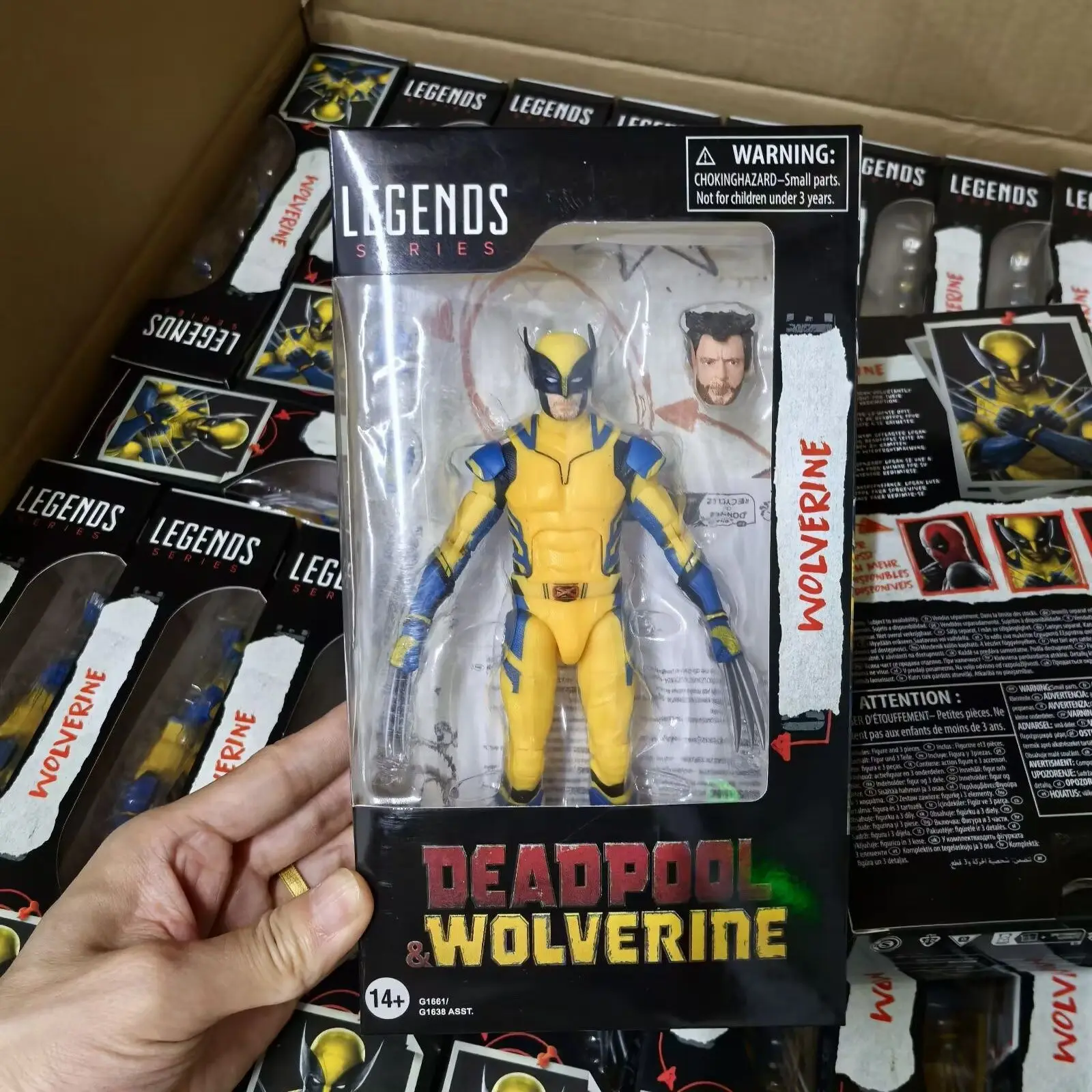 Marvel Deadpool 3 Wolverine Full Joint Mobile Handpiece Model Replacement Head and Hand Accessories Doll Set Desktop Ornament
Marvel Deadpool 3 Wolverine Full Joint Mobile Handpiece Model Replacement Head and Hand Accessories Doll Set Desktop Ornament