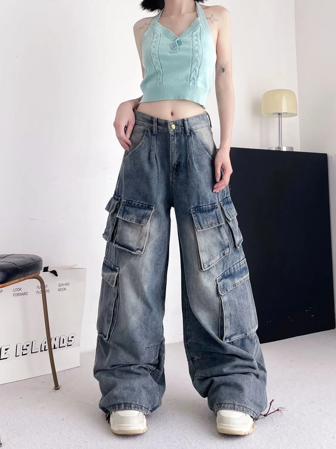 American Street Retro Cargo Pants Women Multi Pocket Design High Street Washed Distressed Loose Wide Leg Floor Length Pants
American Street Retro Cargo Pants Women Multi Pocket Design High Street Washed Distressed Loose Wide Leg Floor Length Pants