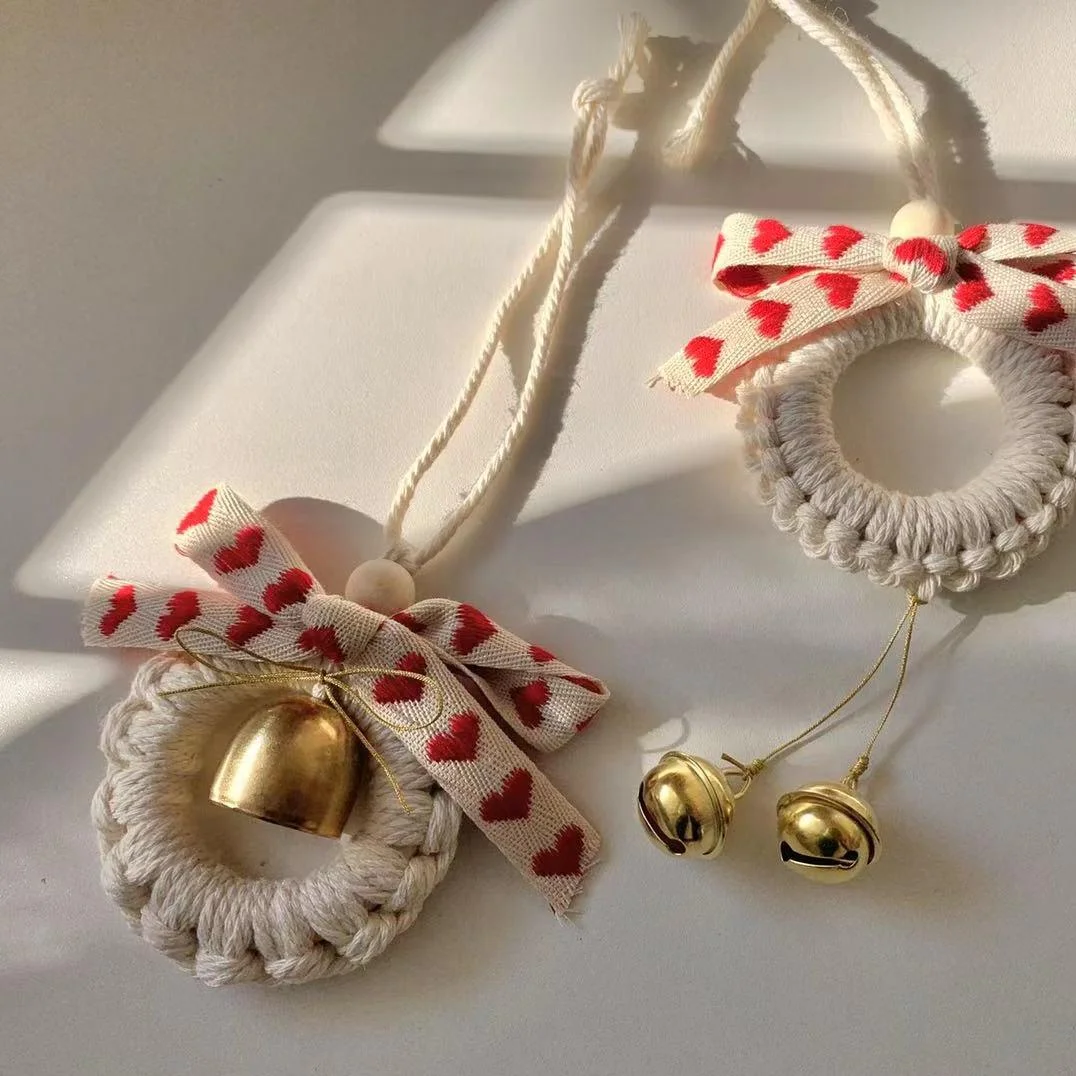 Ins Style Handwoven Bell Car Pendant DIY Material Kit Interior Decoration Good Stuff Photo Prop Automotive Hanging Ornament
Ins Style Handwoven Bell Car Pendant DIY Material Kit Interior Decoration Good Stuff Photo Prop Automotive Hanging Ornament