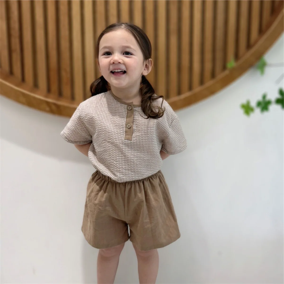 2026 Summer New Baby Short Sleeve Clothes Set Boys Girls Loose Plaid T Shirts + Shorts 2pcs Suit Cotton Casual Toddler Outfits
2026 Summer New Baby Short Sleeve Clothes Set Boys Girls Loose Plaid T Shirts + Shorts 2pcs Suit Cotton Casual Toddler Outfits