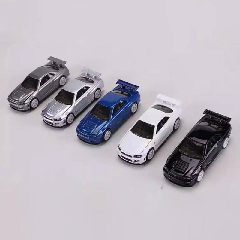 1:64 Scale GTR R34 Open Lid Simulation Alloy Car Model Static Display Collectible Toy Gift Ornament Souvenir Decoration
1:64 Scale GTR R34 Open Lid Simulation Alloy Car Model Static Display Collectible Toy Gift Ornament Souvenir Decoration