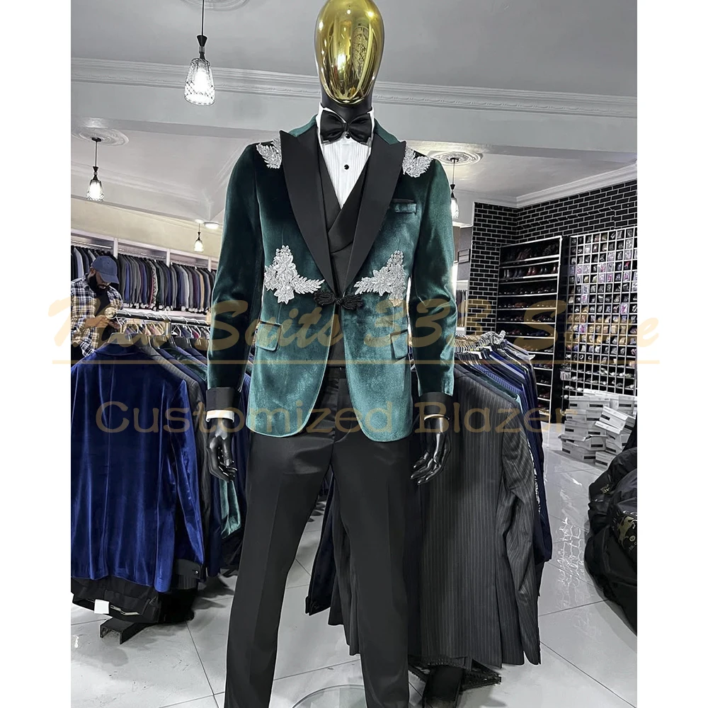 Elegant Men's Suits 2 Piece Jacket Pants Sets High Quality One Button Peak Lapel Appliques Blazer 3 Piece Jacket Pants Vest
Elegant Men's Suits 2 Piece Jacket Pants Sets High Quality One Button Peak Lapel Appliques Blazer 3 Piece Jacket Pants Vest