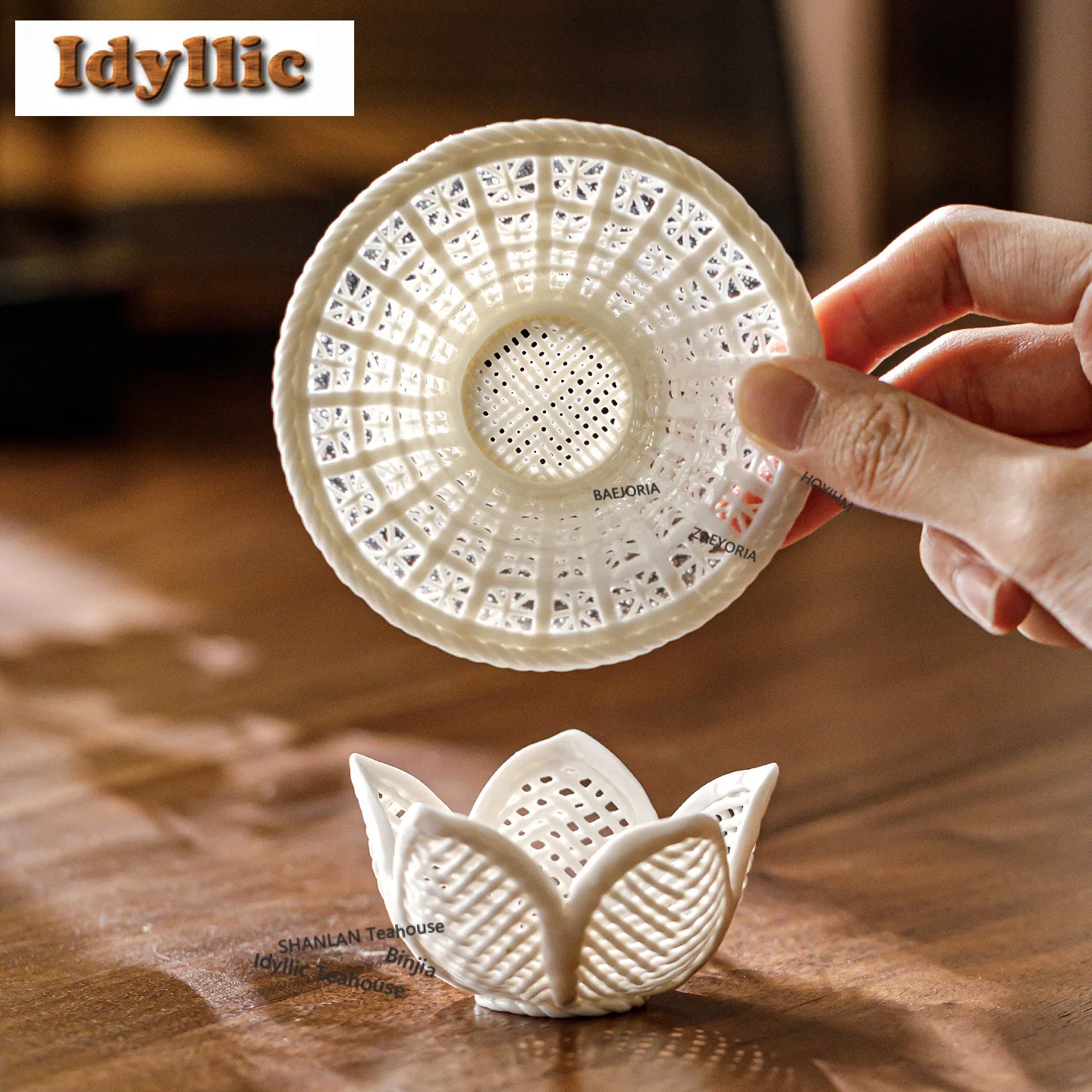 White Porcelain Handcrafted Tea Separator Infusor Boutique Leaf Strainer Tea Strainer Dispenser Tea Soaking Tea Filter Cha Craft
White Porcelain Handcrafted Tea Separator Infusor Boutique Leaf Strainer Tea Strainer Dispenser Tea Soaking Tea Filter Cha Craft