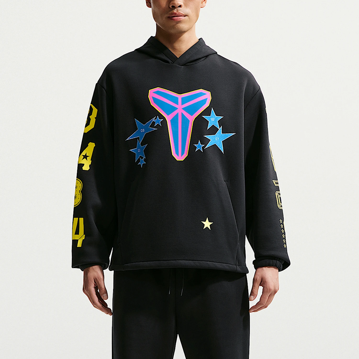 Nike Authentic Spring Style Men's Round Neck Pullover Printed Hoodie IO0296-010
Nike Authentic Spring Style Men's Round Neck Pullover Printed Hoodie IO0296-010