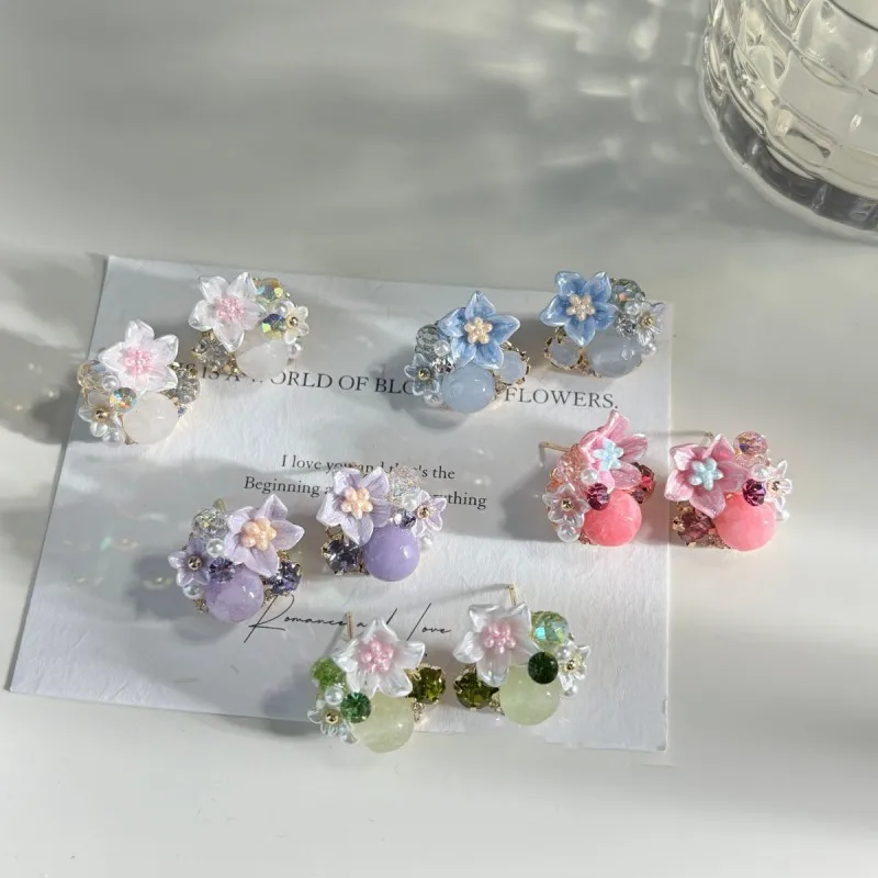 Sweet Style Small Flower Stud Earrings For Girls Jewelry Cute Floral Design Crystal Earrings Elegant Flower Earrings Wholesale
Sweet Style Small Flower Stud Earrings For Girls Jewelry Cute Floral Design Crystal Earrings Elegant Flower Earrings Wholesale