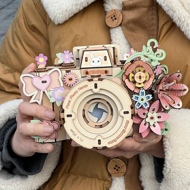 Wooden 3D Puzzle Camera Model Diy Handmade Assembly Building Block Floral Niche Unique Birthday Gift For Women Bestie Home Decor
Wooden 3D Puzzle Camera Model Diy Handmade Assembly Building Block Floral Niche Unique Birthday Gift For Women Bestie Home Decor