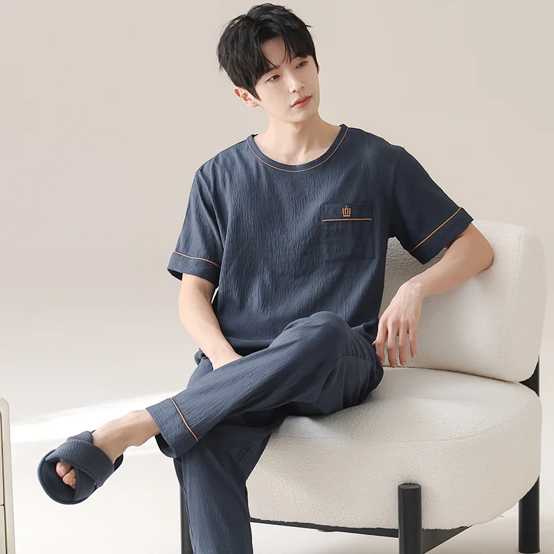 New Men's Summer Pajamas Set Lightweight Cotton Short-Sleeved Top with Long Pants Casual Breathable Family Pajamas Outdoor Loose
New Men's Summer Pajamas Set Lightweight Cotton Short-Sleeved Top with Long Pants Casual Breathable Family Pajamas Outdoor Loose