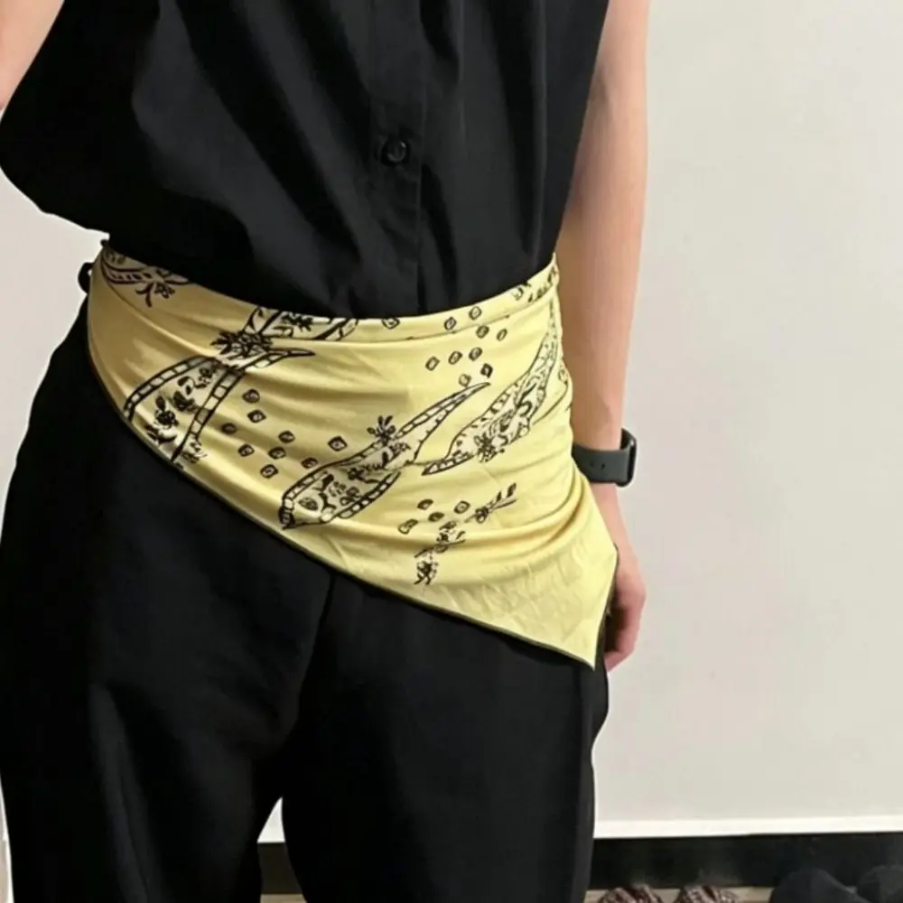 All-match Y2K Cashew Flower Print Scarf Geometric Shape Spicy Girls Small Square Scarf Korean Headband Punk Bandana Female
All-match Y2K Cashew Flower Print Scarf Geometric Shape Spicy Girls Small Square Scarf Korean Headband Punk Bandana Female