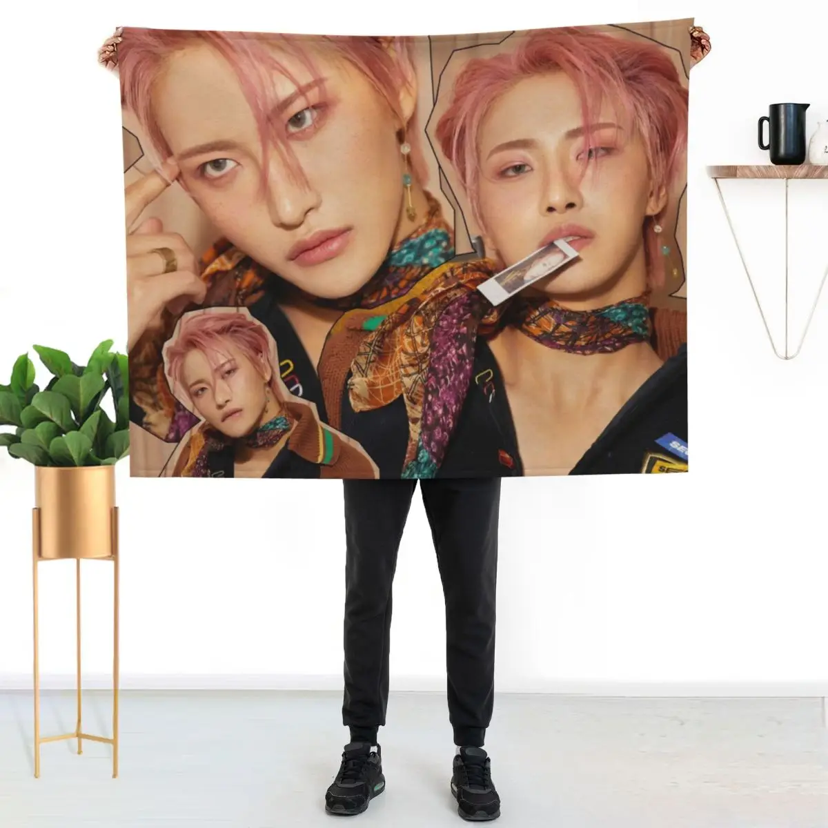 Seongwha ATEEZ THE REAL Throw Blanket Men's Soft Warm Throw Blanket for Couch
Seongwha ATEEZ THE REAL Throw Blanket Men's Soft Warm Throw Blanket for Couch