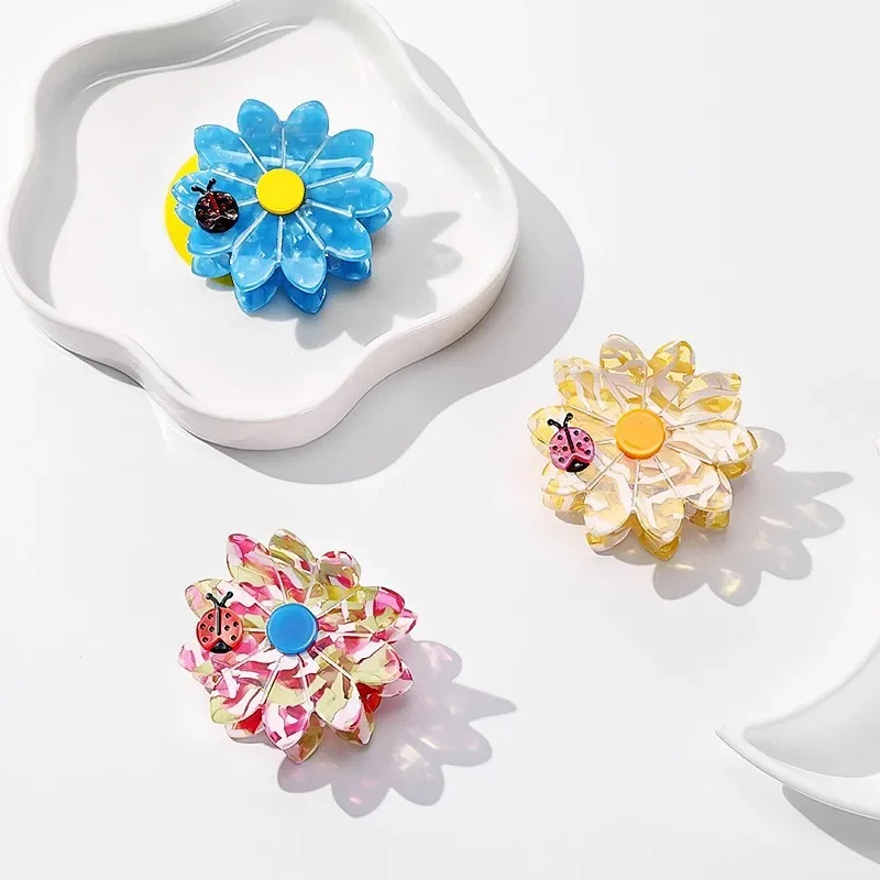 Bright Colorful Flower Claw Clips Acetate Seven-spotted Ladybug Hair Claw Fashion Creative Grab Clip Hair Accessories for Girls
Bright Colorful Flower Claw Clips Acetate Seven-spotted Ladybug Hair Claw Fashion Creative Grab Clip Hair Accessories for Girls