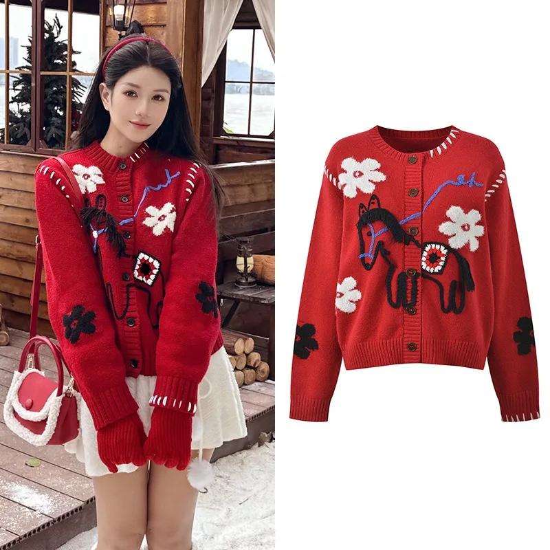2026 Autumn Winter New Design Pony Childlike Pattern Round Neck Single-breasted Red Knitted Cardigan Top Age Reduction Sweaters
2026 Autumn Winter New Design Pony Childlike Pattern Round Neck Single-breasted Red Knitted Cardigan Top Age Reduction Sweaters